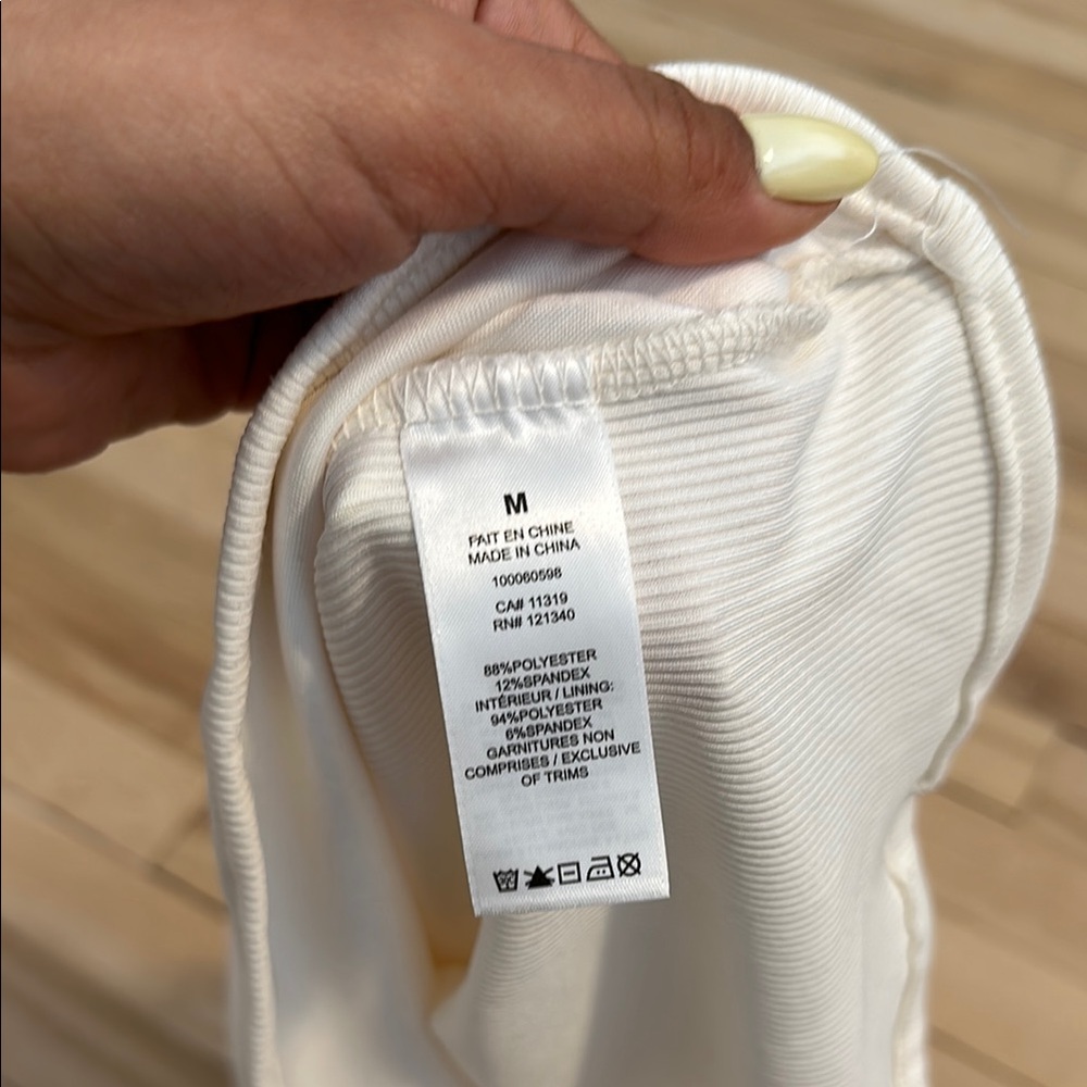 Dynamite White Fitted Sleeveless Ribbed Tank Top - Picture 6 of 6